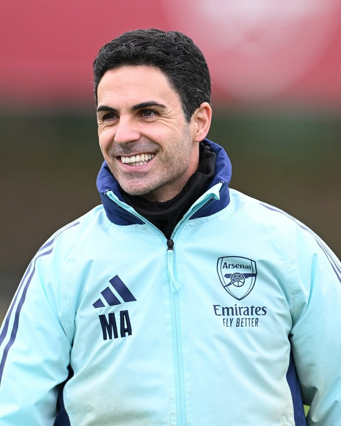 布兰卡揭秘伊布转会巴萨内幕，埃托奥加5000万促成交易（布兰卡披露伊布加盟巴萨内情：埃托奥+5000万促成交易）