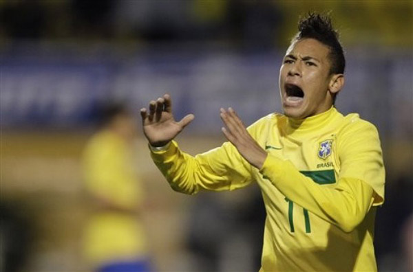 西媒：尤文、法兰克福以及斯图加特询价皇社中场苏契奇（西媒称：尤文、法兰克福与斯图加特已就皇社中场苏契奇询价）