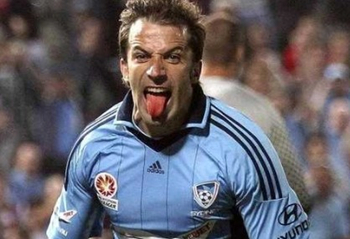 加拿大国家队官方：补招沙菲尔伯格顶替拉林对阵委内瑞拉（加拿大男足官宣：沙菲尔伯格顶替拉林入选，将战委内瑞拉）