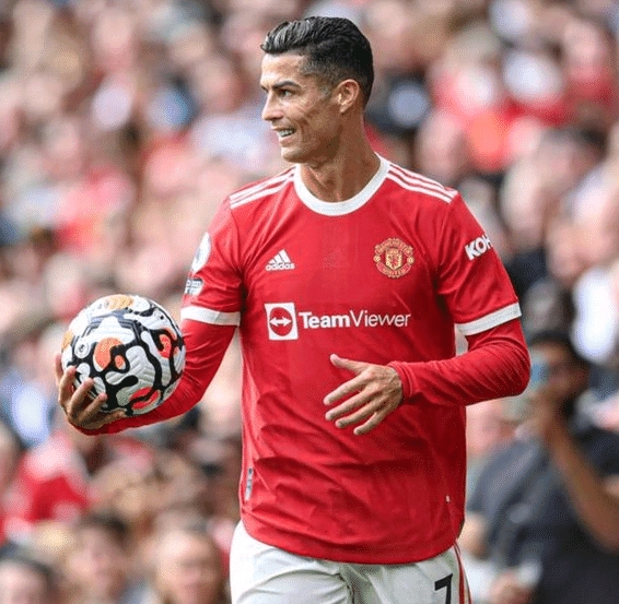 马丁内斯：C罗的价值绝不仅限于辉煌的过去，更立足于当下（马丁内斯：C罗的价值不止于昔日荣光，更在当下闪耀）