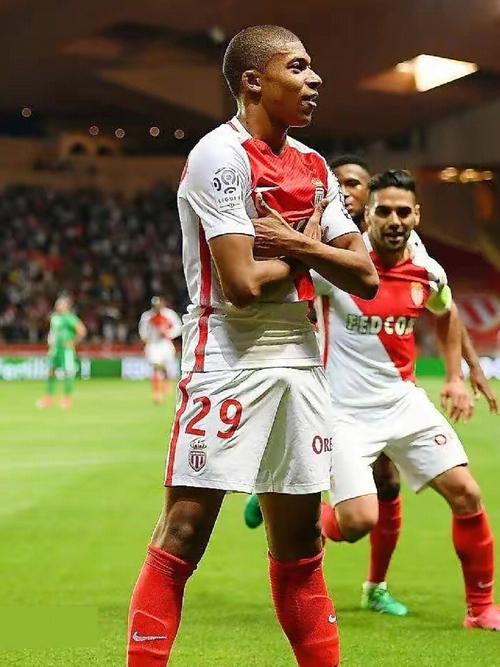 中国男篮时隔3年再输韩国，上次输球是22年亚洲杯小组赛（中国男篮时隔三年再次不敌韩国，上次失利发生在2022年亚洲杯小组赛）