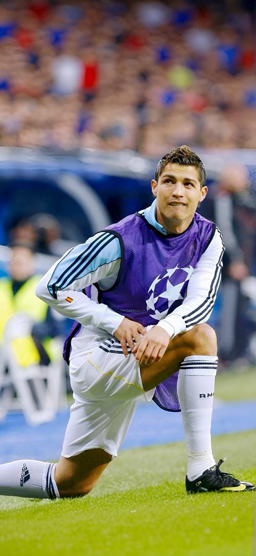 骑士vs凯尔特人前瞻：双方各有不利因素，球队韧性决定走向（骑士VS凯尔特人前瞻：各有短板，韧性强者定胜负）