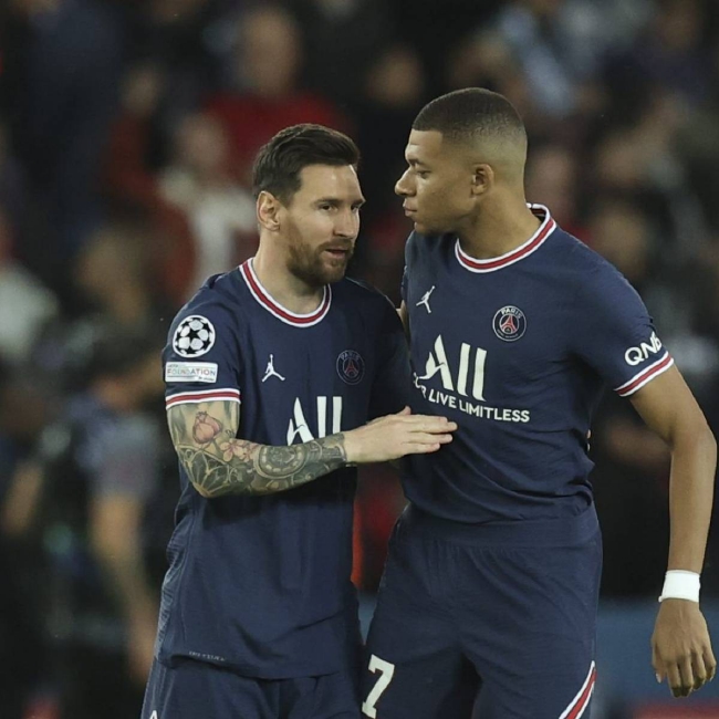 罗马诺&莫雷托：米兰接近签下20岁哥伦比亚后卫阿里萨拉（罗马诺与莫雷托：米兰接近完成20岁哥伦比亚后卫阿里萨拉的引进）