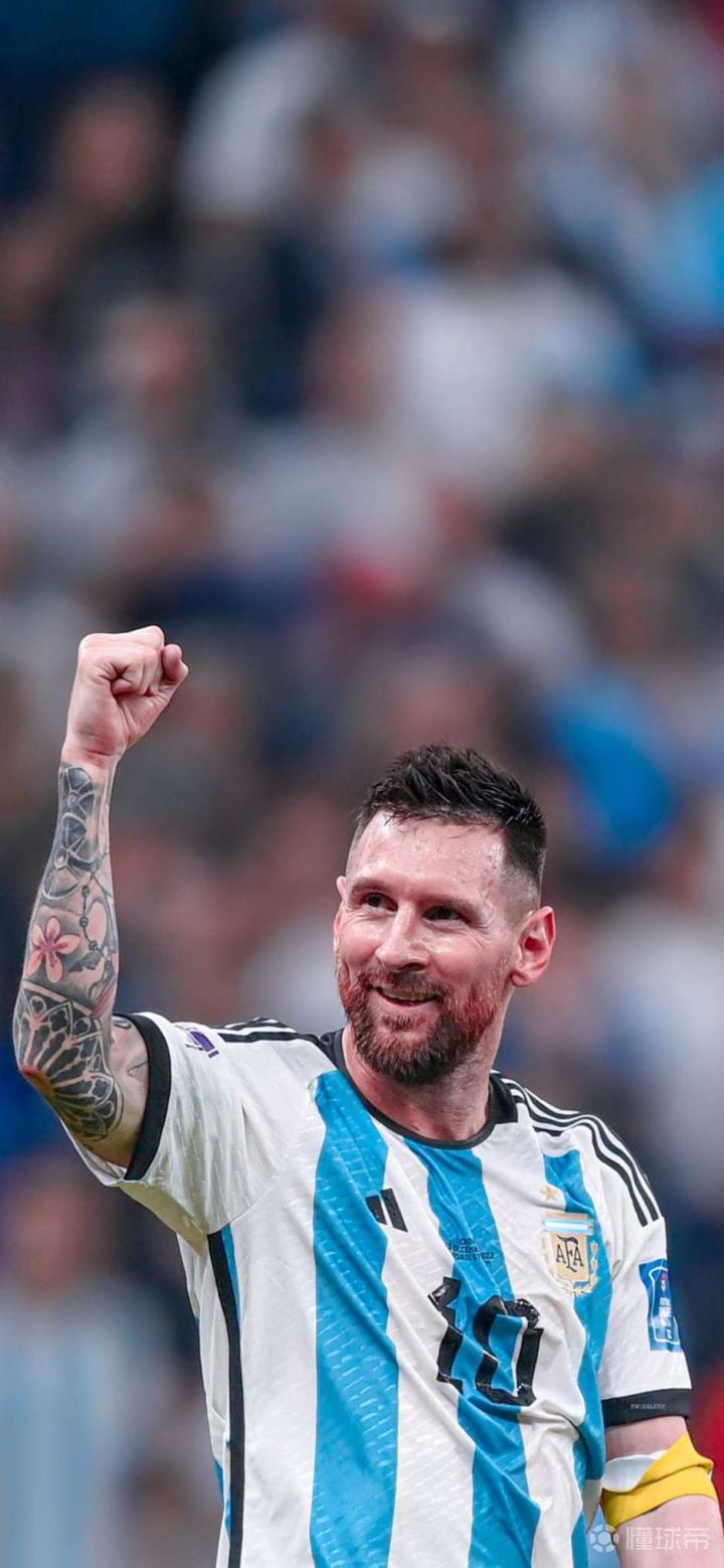 FIFPRO女足年度最佳11人：拉索、邦马蒂领衔，英格兰6人入围（FIFPRO揭晓女足年度最佳十一人：邦马蒂、拉索领衔，英格兰6人上榜）