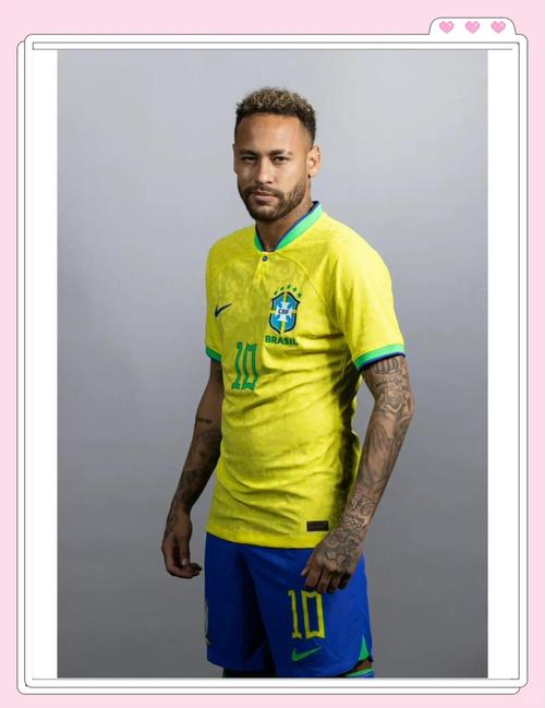 亚马尔被换下后不太高兴？弗里克打趣：下场我就让亚马尔替补（亚马尔被换下显不悦？弗里克笑称：下一场就让他坐板凳）