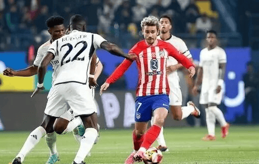 帕福斯前锋：大卫-路易斯的技术没下降，是许多队友的导师