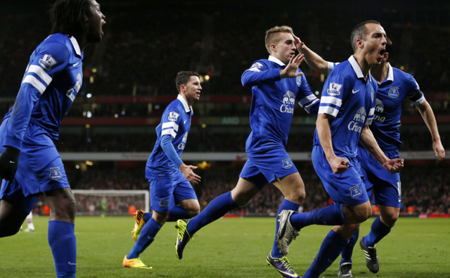 足球报曝中超某俱乐部欠税过亿，评论区画风突变：先查查调节费去哪了（足球报称中超某队欠税逾亿元，评论区风向突变：先查清调节费去向）