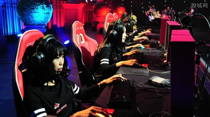 将更趋国际 将更趋国际